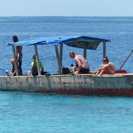 The Beach Crab Resort Pangani ภายนอก รูปภาพ